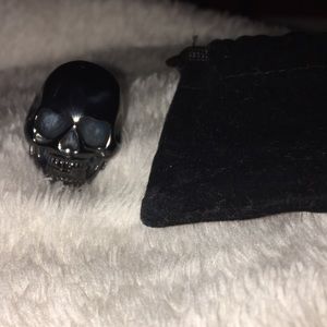 Black Stainless Steel Skull Ring (Size 7)